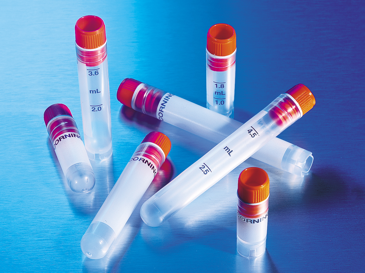 Corning 1.2mL Internal Threaded Polypropylene Cryogenic Vial, Self-Standing with Conical Bottom, sterile, bulk
