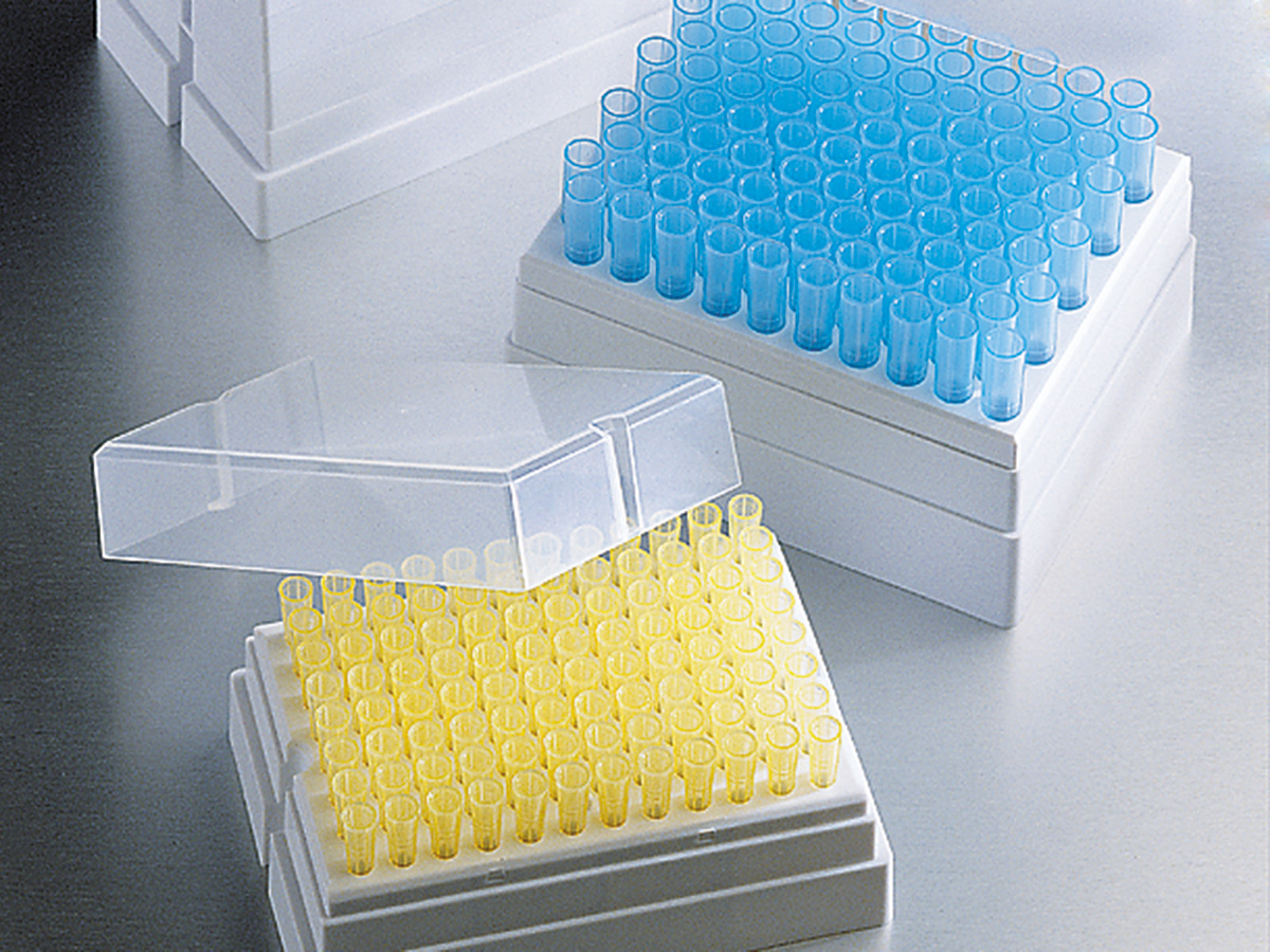 Corning 1-200 Universal Fit Hinged Racked Pipet Tips, Graduated, Yellow, Sterile, 10 Racks/Case., 960 Tips/Case.